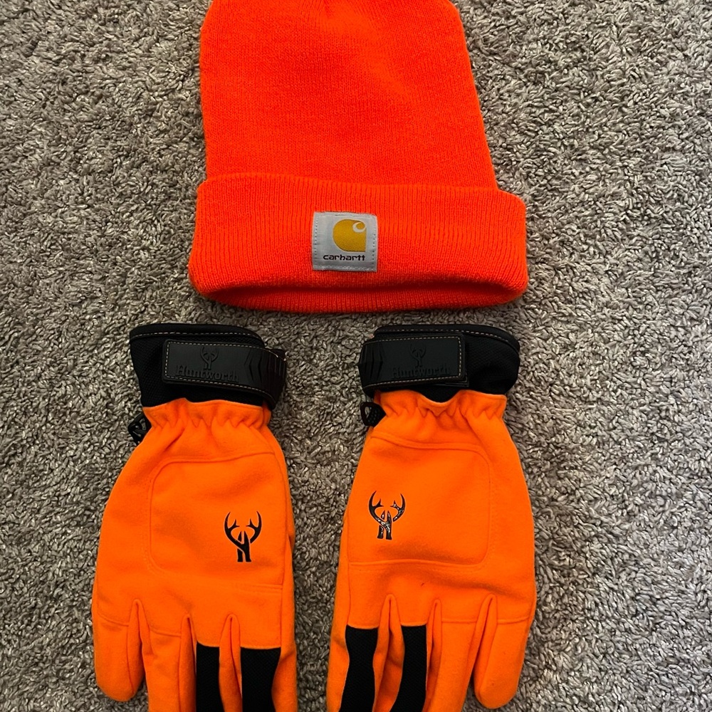 Men’s Carhartt Orange Hat and Deer Camp brand Gloves (size medium).